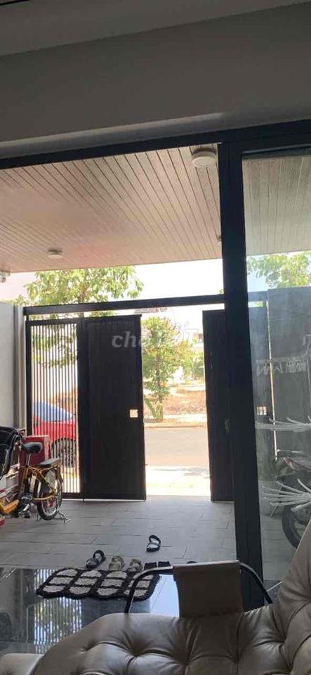 CHO THUÊ NHÀ NGUYÊN CĂN MỚI – KHU ĐÔ THỊ FPT, ĐÀ NẴNG, Gần sông biển