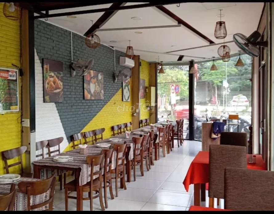Sang nhượng nhà hàng Ấn Độ đã hoạt động được 7 năm