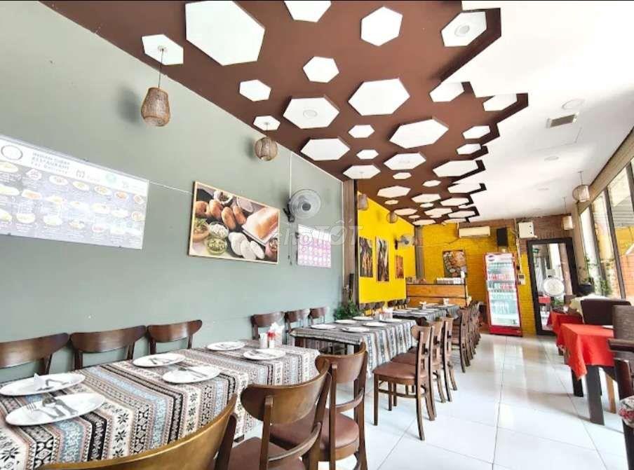 Sang nhượng nhà hàng Ấn Độ đã hoạt động được 7 năm