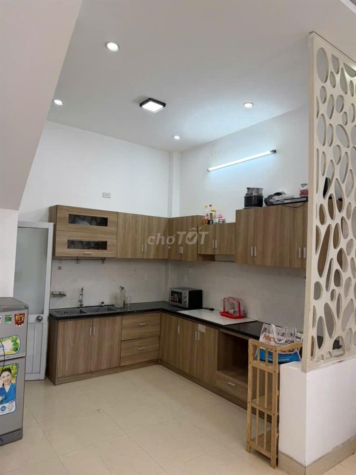 NHÀ 2 TẦNG KIỆT PHẠM NHƯ TĂNG, 2PN, CÓ NỘI THẤT