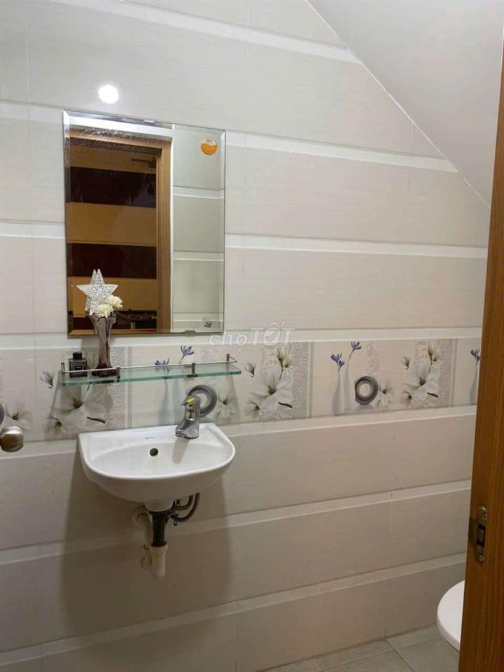 NHÀ 3 TẦNG, 125M2, ĐƯỜNG 10M5 LƯƠNG TRÚC ĐÀM, CÓ NỘI THẤT, GẦN BẾN XE