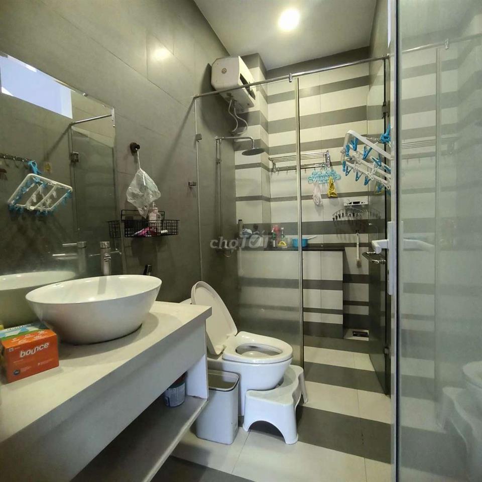 NHÀ 3 TẦNG, 3PN, CAO SƠN PHÁO GẦN BẾN XE, CÓ NỘI THẤT