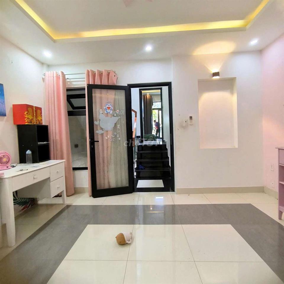 NHÀ 3 TẦNG, 3PN, CAO SƠN PHÁO GẦN BẾN XE, CÓ NỘI THẤT