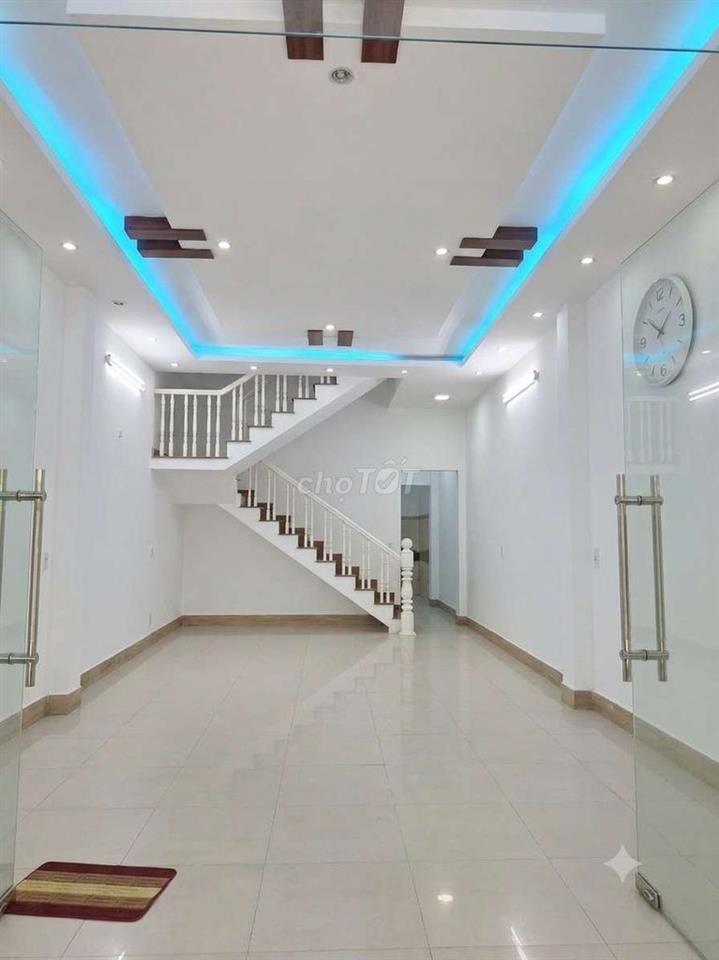 NHÀ 2 TẦNG, 3PN, GẦN KINH DƯƠNG VƯƠNG,  GẦN BIỂN