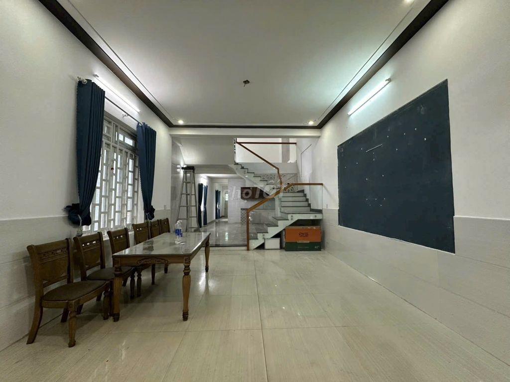 NHÀ 3 TẦNG, 100M2, 3PN, ĐƯỜNG NGUYỄN XÍ, HOÀ MINH, LIÊN CHIỂU
