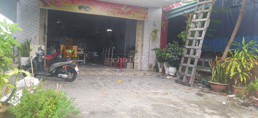 Nhà mặt tiền cho thuê nguyên căn