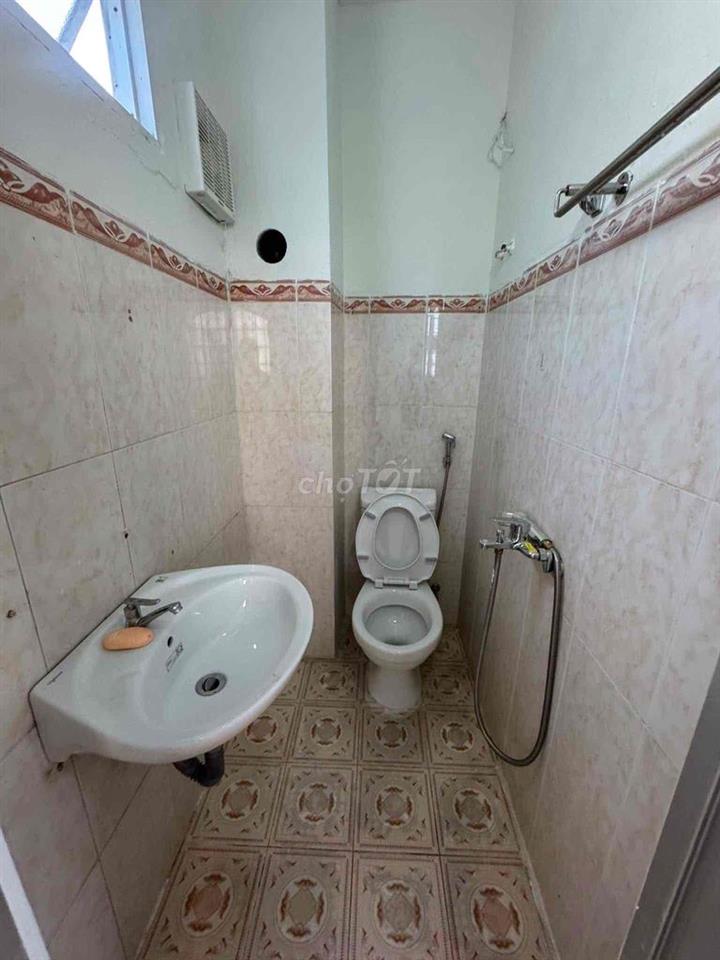 cho thuê nhà 2tầng 2pn-2wc Trần Cao Vân gần Hà Huy Tập