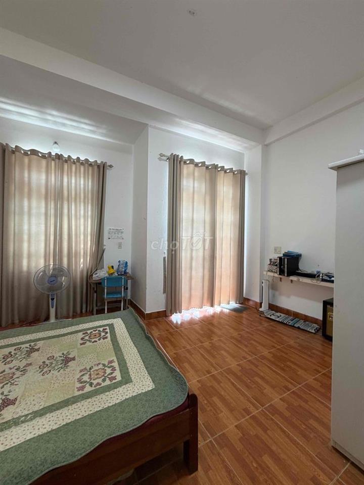Cho thuê nhà 3tầng full nội thất mặt tiền HOÀ MINH, Liên Chiểu, Đ/Nẵng