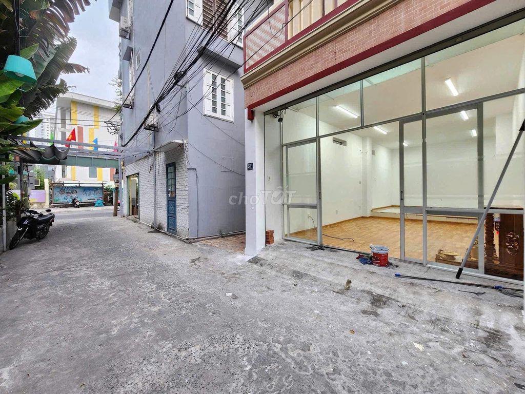 CHO THUÊ NHÀ 3 TẦNG NGANG 10M CẠNH TOÀ NHÀ QUẢ BẮP – VIEW CÔNG VIÊN