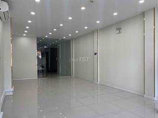 TOÀ NHÀ 5.5 TẦNG MT NGUYỄN VĂN LINH - VỊ TRÍ ĐẸP, CÓ THANG MÁY & PCCC