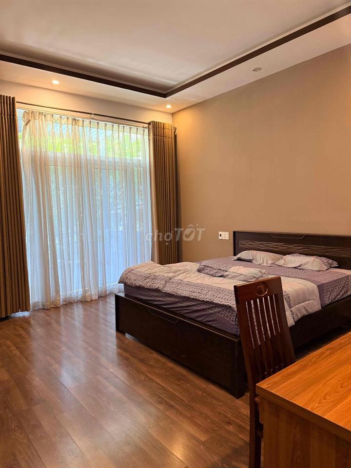 Cho thuê nhà nguyên căn đường Dương Đình Nghệ 7,5m, vị trí trung tâm