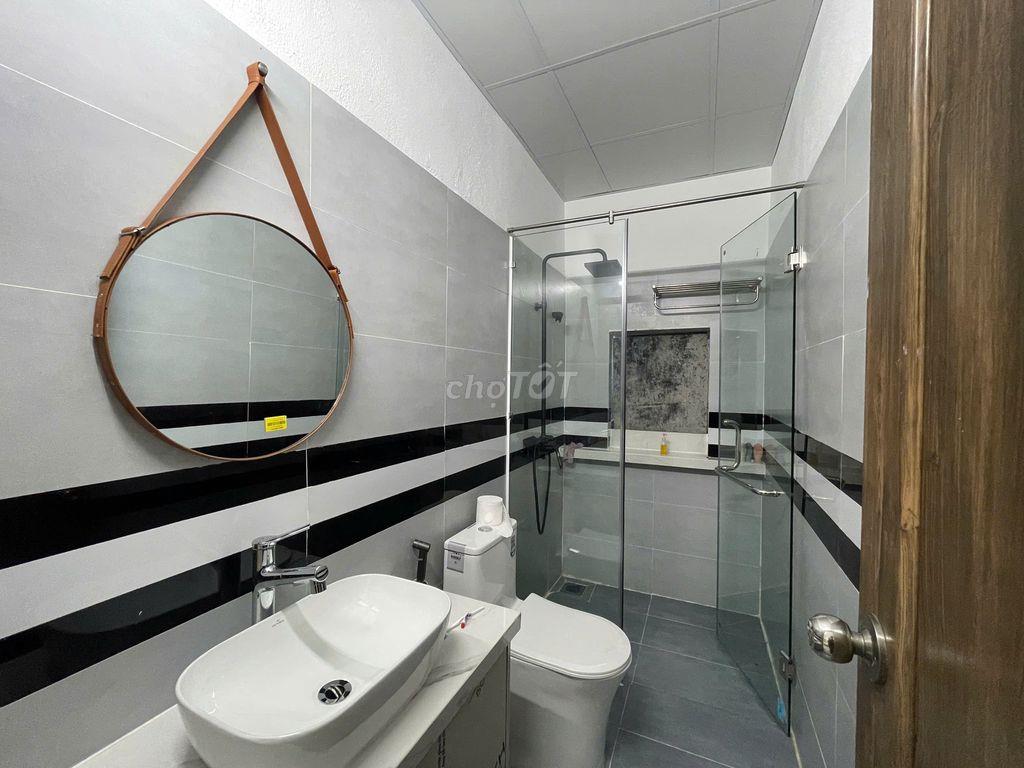 CHO THUÊ NHÀ CẤP 4 MỚI XÂY GẦN ĐH FPT – 7,5 TRIỆU/THÁNG