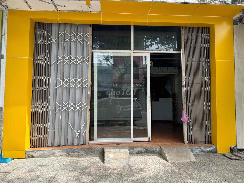 Cho thuê nhà mặt tiền