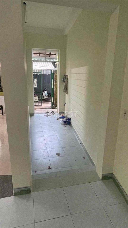 cho thuê nhà nguyên căn, nội thất cơ bản