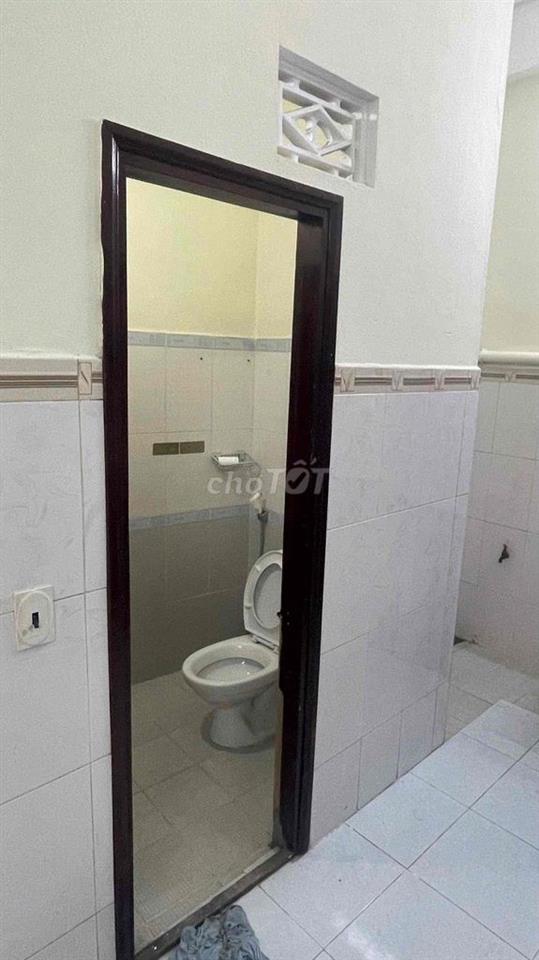 cho thuê nhà nguyên căn, nội thất cơ bản