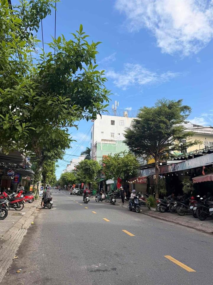 CHÍNH CHỦ CẦN BÁN CĂN NHÀ 3 TẦNG ĐƯỜNG CHÂU THỊ VĨNH TẾ - PHỐ TÂY