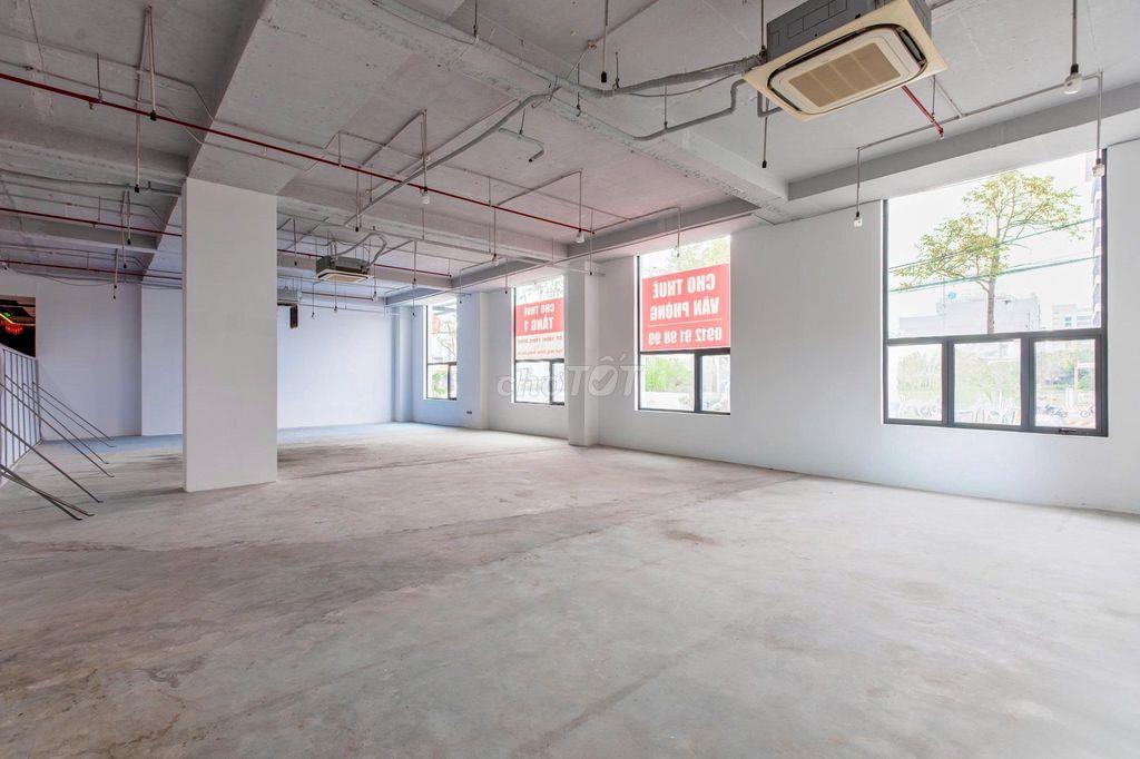  180M2 NGAY TẦNG 1-MẶT TIỀN NGUYỄN HỮU THỌ -VĂN PHÒNG CHO THUÊ 