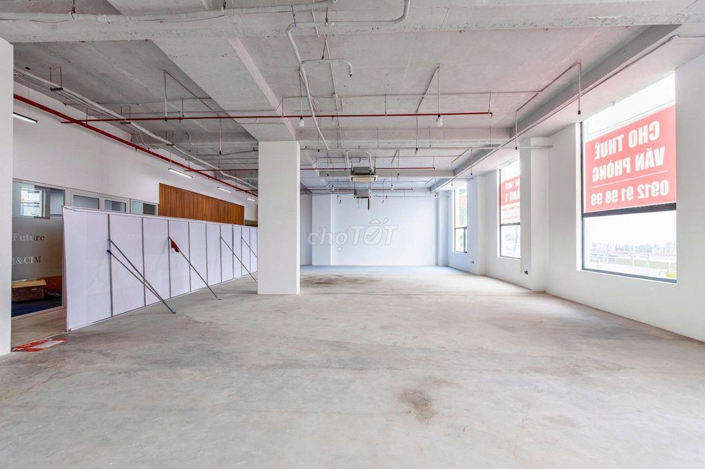  180M2 NGAY TẦNG 1-MẶT TIỀN NGUYỄN HỮU THỌ -VĂN PHÒNG CHO THUÊ 