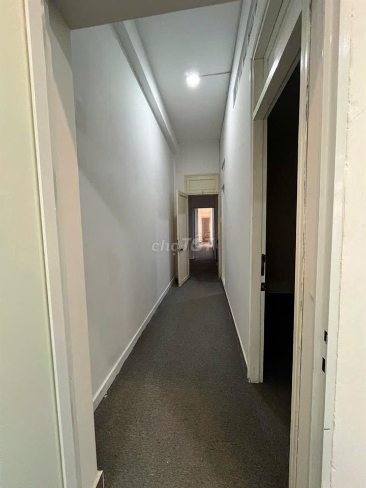 Cho thuê nhà mặt tiền Pasteur, 3 tầng, 550m2 sàn