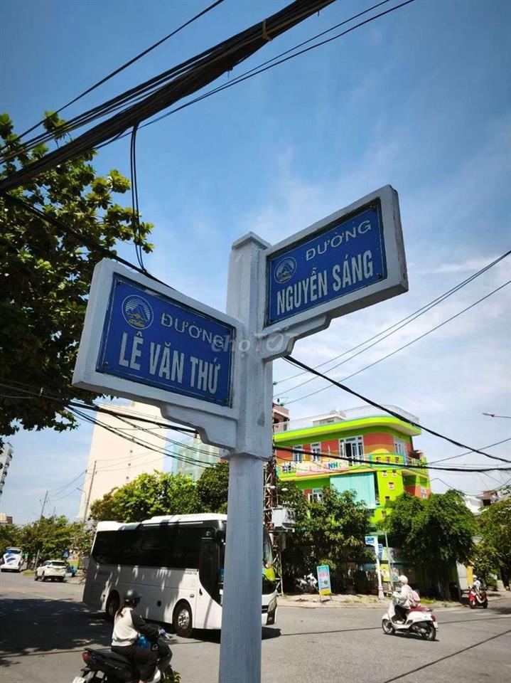 Cho Thuê Mặt Bằng tầng 1+2 .Vị trí 2 mặt tiền.