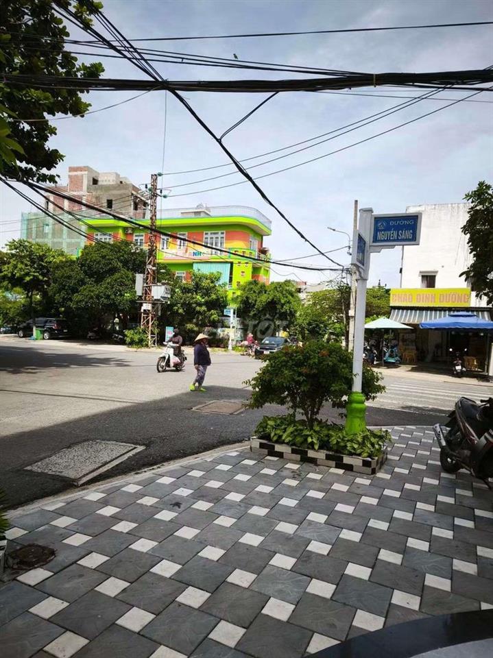 Cho Thuê Mặt Bằng tầng 1+2 .Vị trí 2 mặt tiền.