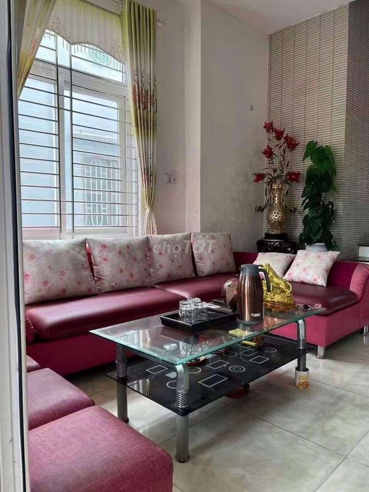 cho thuê nhà mặt đường Ngô Quyền sát chợ hải sản ,gần biển