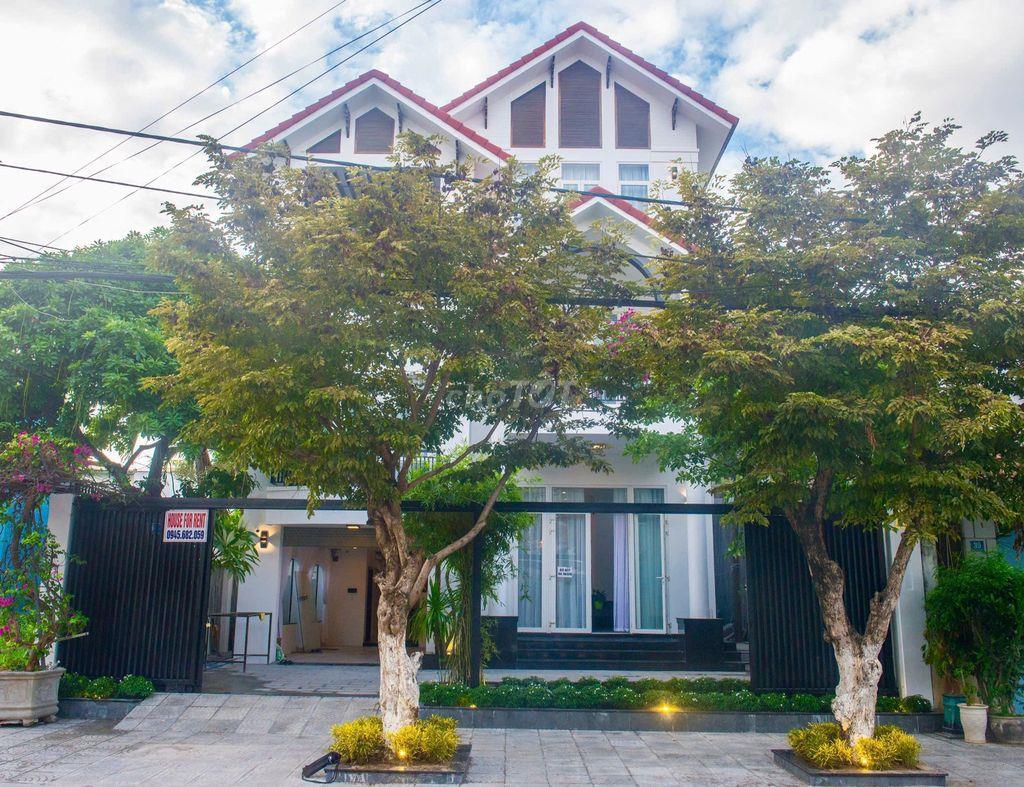 Cho thuê biệt thự nguyên căn Camellia hơn 8 PN