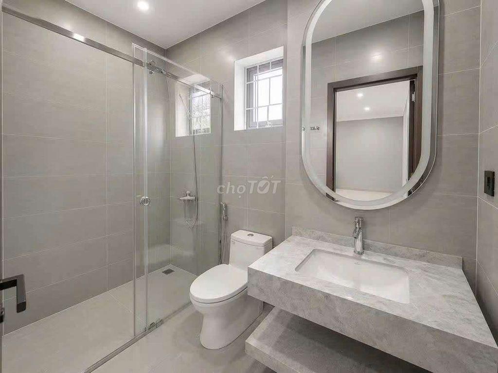Cho thuê nhà mặt tiền gần Tôn Đức Thắng