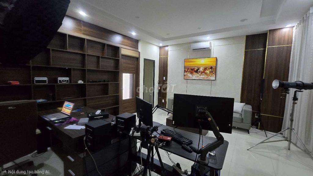 cho thuê nhà mặt tiền Hòa Xuân
