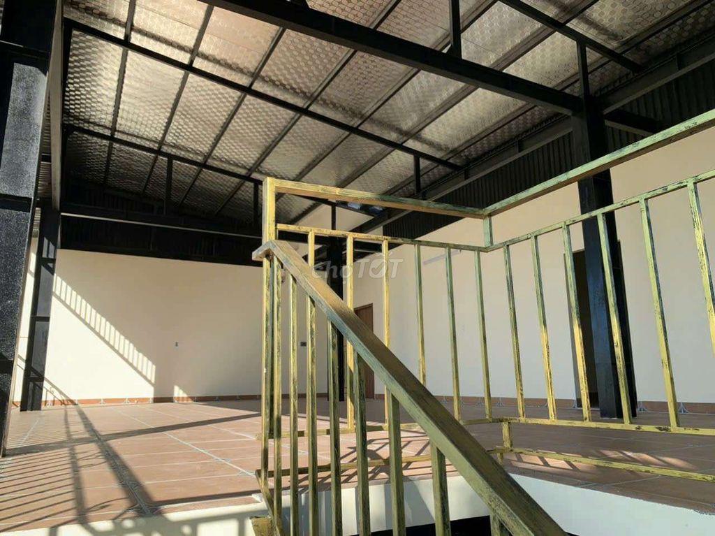 cho thuê mặt bằng 2 tầng Hoàng Sa