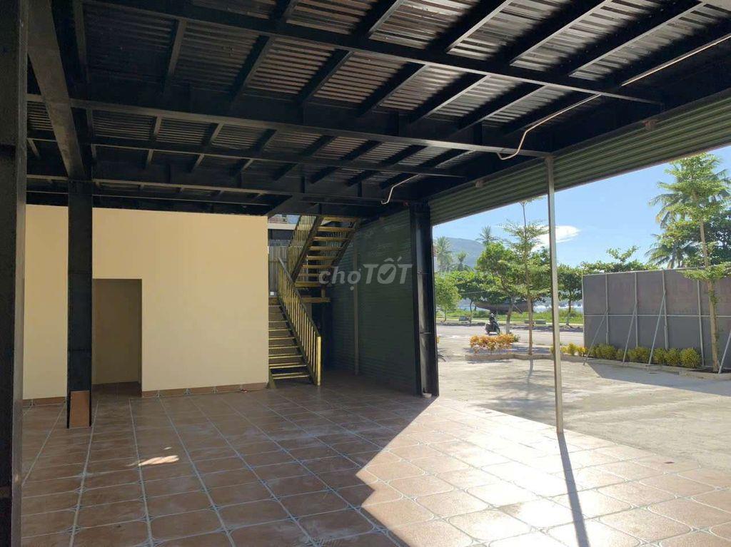 cho thuê mặt bằng 2 tầng Hoàng Sa