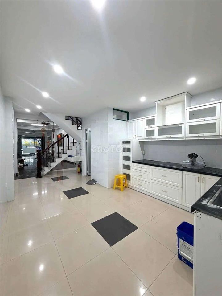 cho thuê nhà 3 tầng Ông Ích Khiêm
