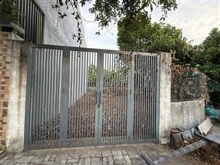 Cho thuê đất lô góc 140m² Cồn Dầu 4–5, có tường rào cổng, 4tr/tháng