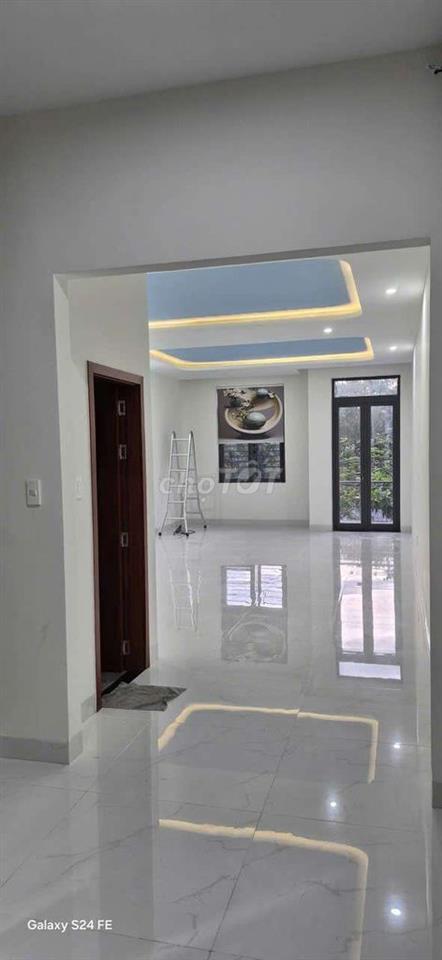 Mặt bằng có pn, thang máy 