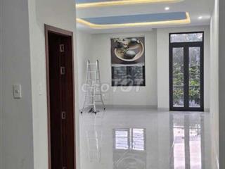 Mặt bằng có pn, thang máy 