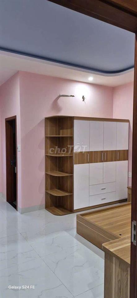 Mặt bằng có pn, thang máy 