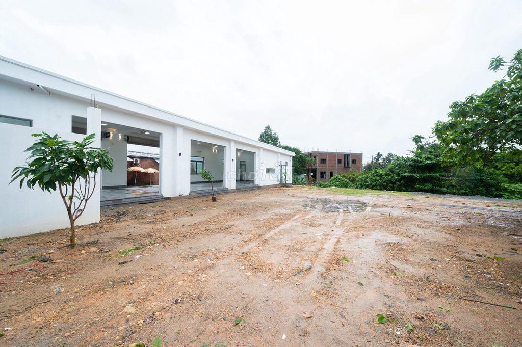 Cho thuê mặt bằng trên đường DT602, xã Bà Nà