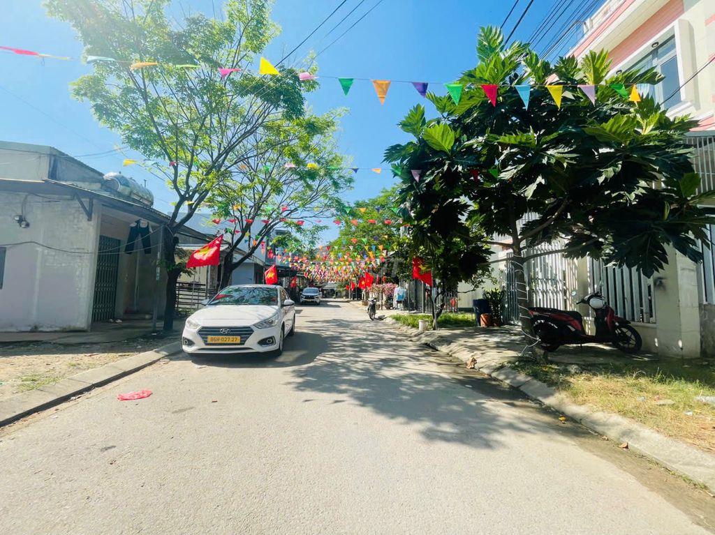 💥Bán gấp Đất mặt tiền gần ngã 3 Âu Cơ và Lạc Long Quân, 100m2 sạch đẹp