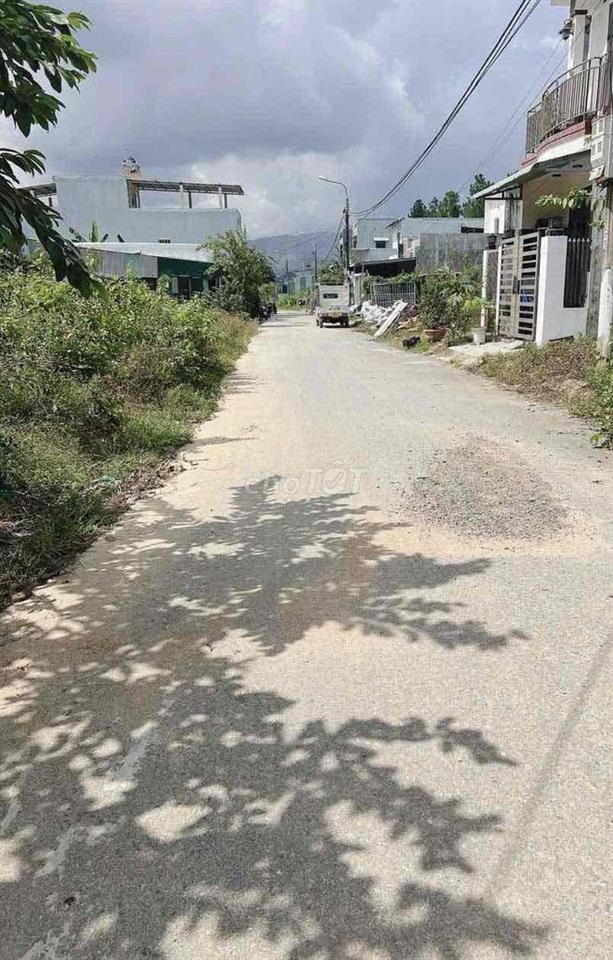 bán lô đất tdc hninh 1 gần chợ