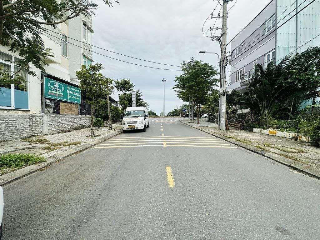 Mặt tiền Đặng Thái Thân Đà Nẵng