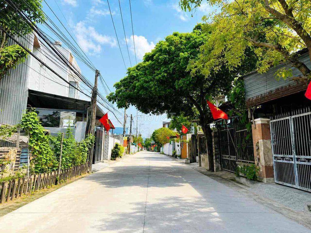 140 m2 đất Hoà Tiến đường 2 ô tô