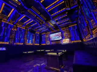 Chủ định cư nước ngoài, bán cơ sở kinh doanh karaoke