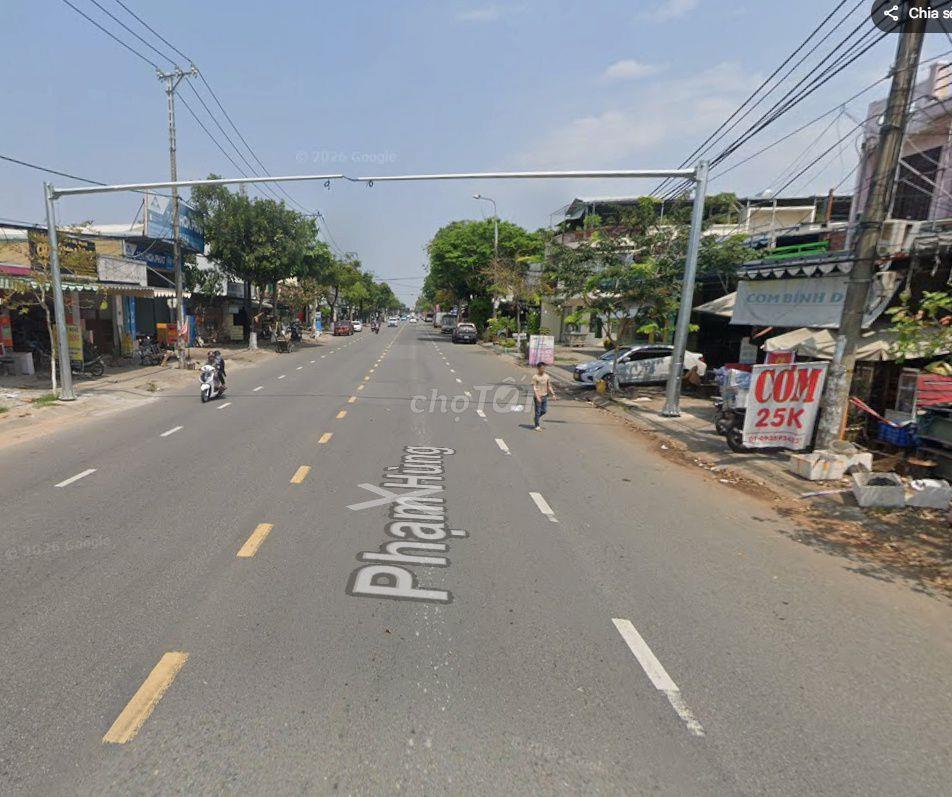 bán đất mặt tiền Phạm Hùng