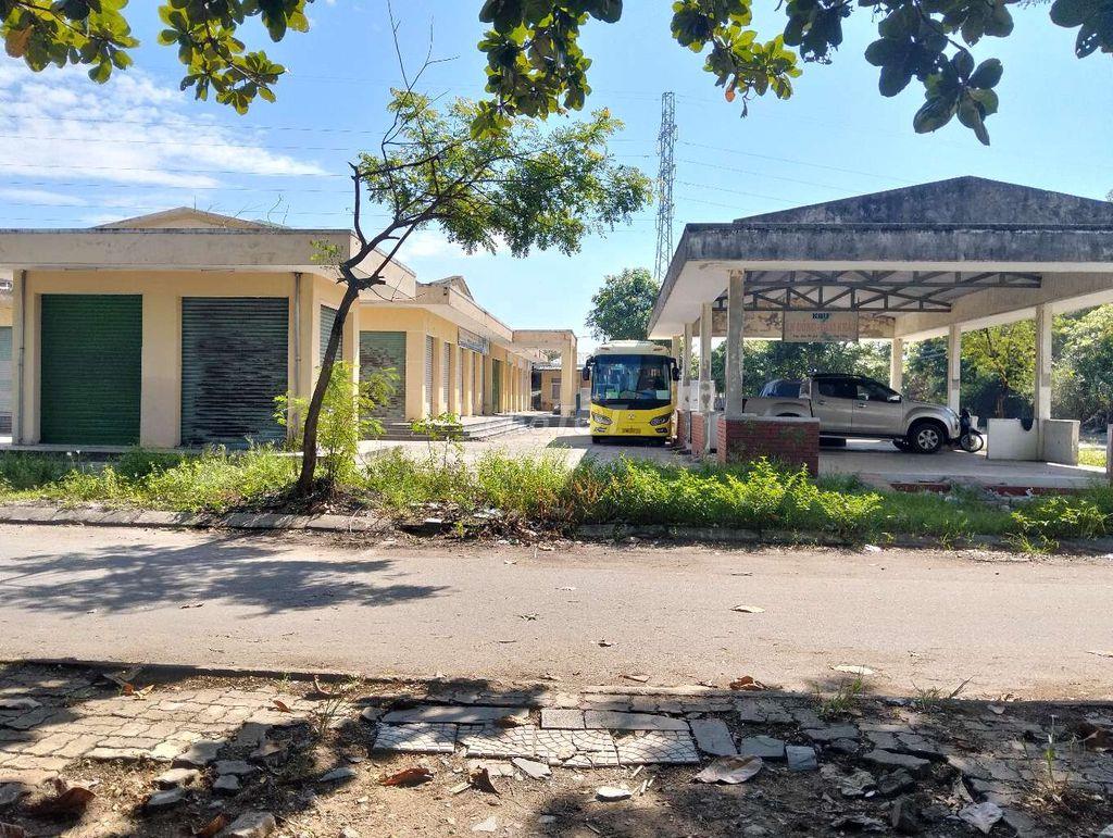 lô đất trồng cây hàng năm bên hông chợ hoà phát tôn đản đà nẵng