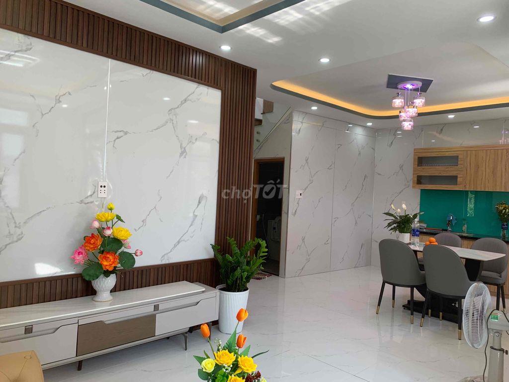 Nhà 2 Tầng Tứ Ngân Điện Ngọc giáp Hoà Quý