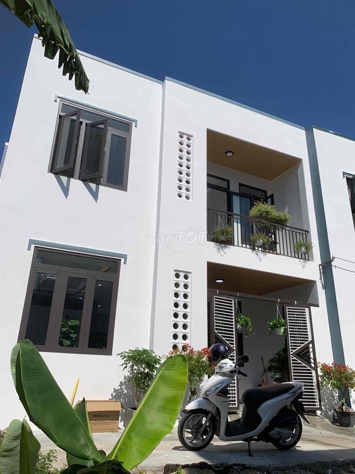 Nhà 2 Tầng Tứ Ngân Điện Ngọc giáp Hoà Quý