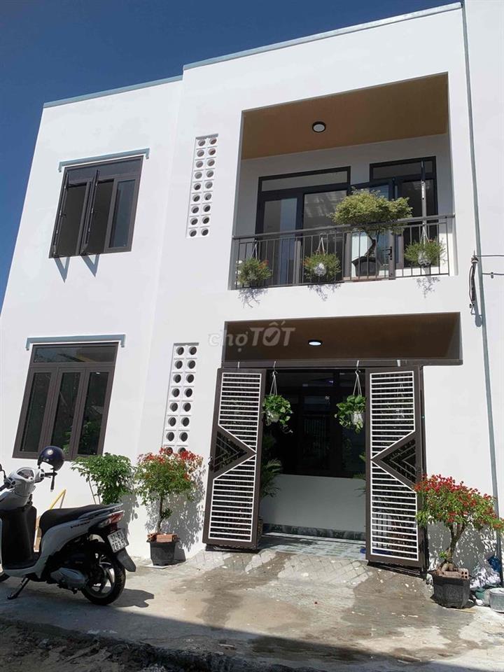 Nhà 2 Tầng Tứ Ngân Điện Ngọc giáp Hoà Quý