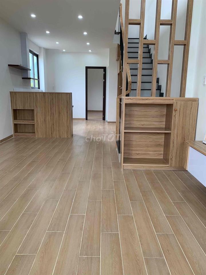 Nhà 2 tầng Điện Ngọc sát FPT Đà Nẵng