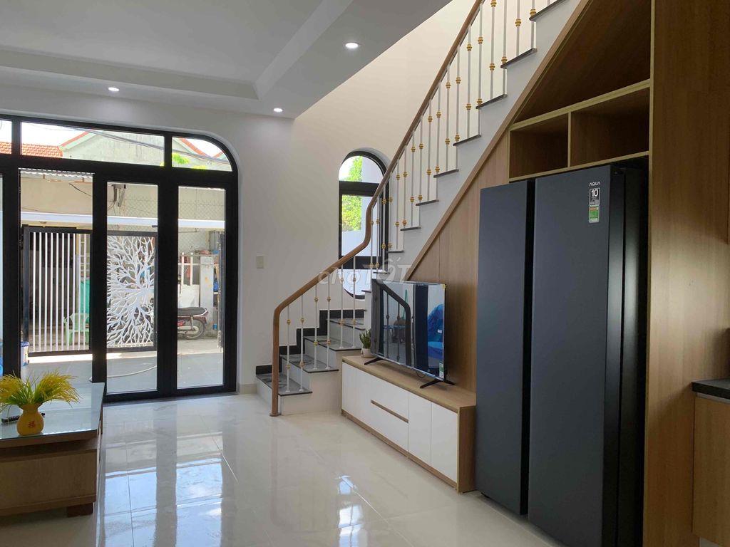 Nhà 3 Tầng Điện Ngọc cần bán