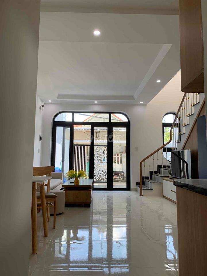 Nhà 3 Tầng Điện Ngọc cần bán